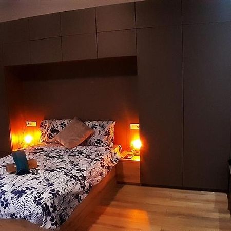 Best Ambiance Apartment And Vew In Center Bukarest Exterior foto